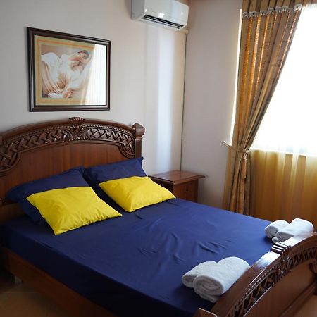 Panoramic Apartment Тирана Екстериор снимка