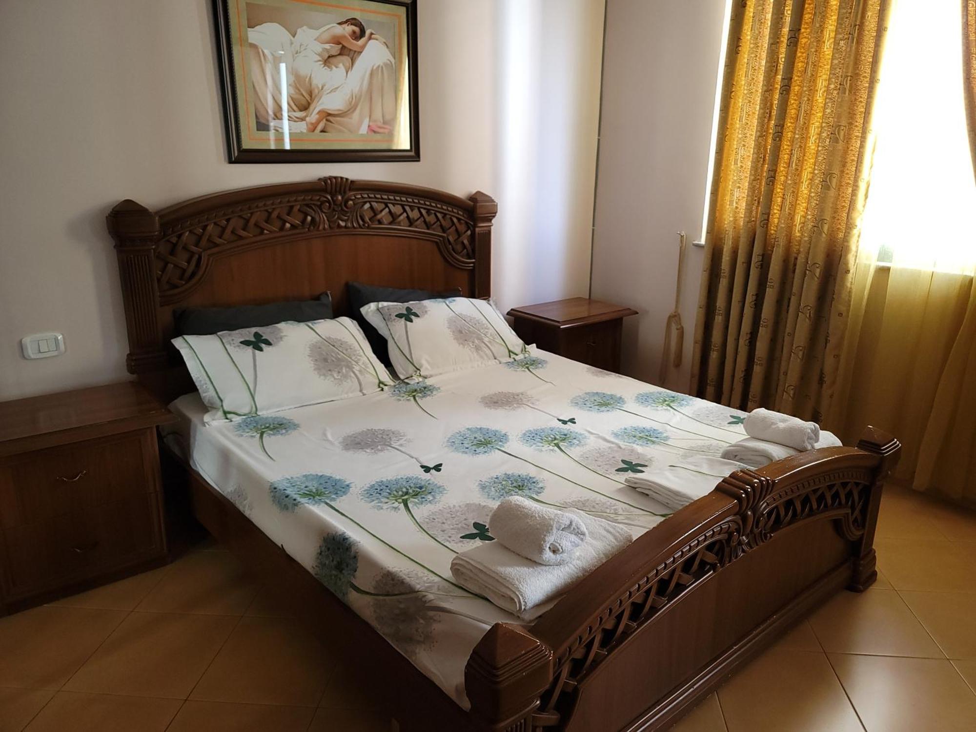 Panoramic Apartment Тирана Екстериор снимка